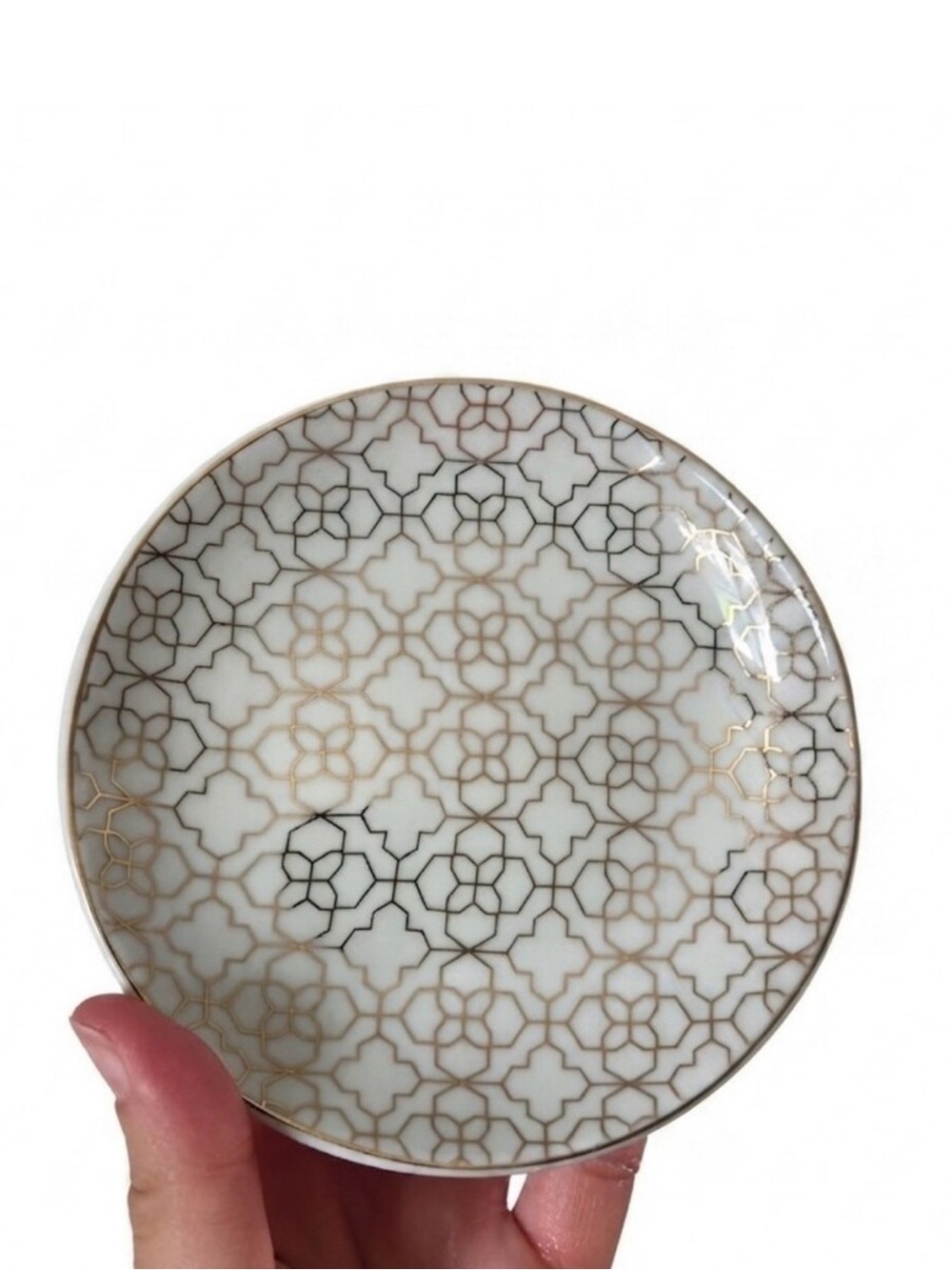 Kendra Scott Ceramic Jewelry Dish with Gold Geometric Pattern